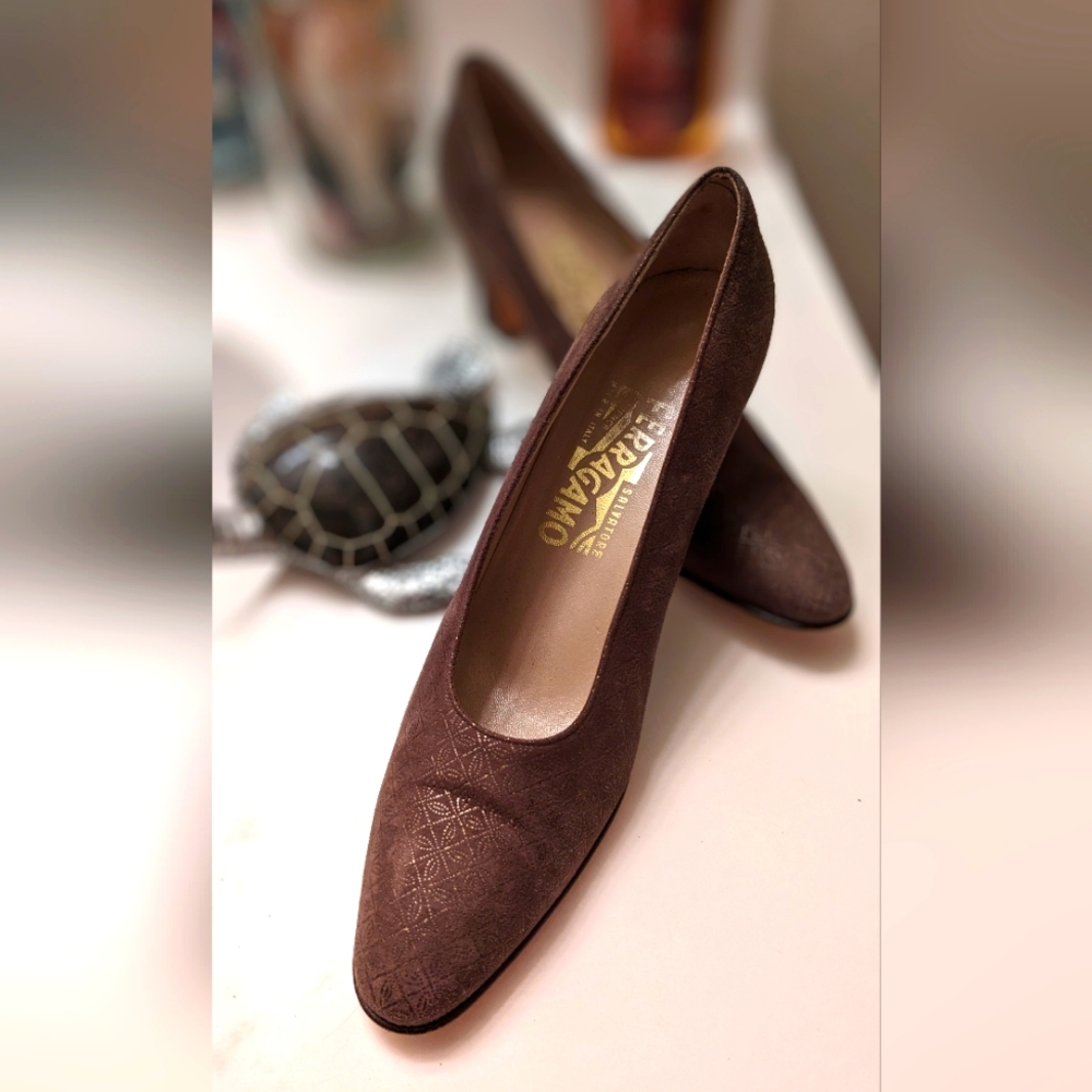 Salvatore Ferragamo Elegant Brown Heels